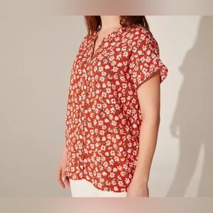 SHEIN Red Blouse with Cuffed Sleeves and Mandarin Collar